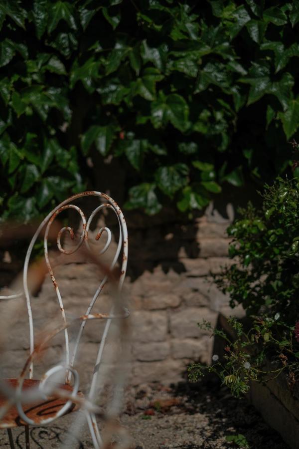 Le Domaine De L'Hostellerie Le Fresne-Camilly Εξωτερικό φωτογραφία